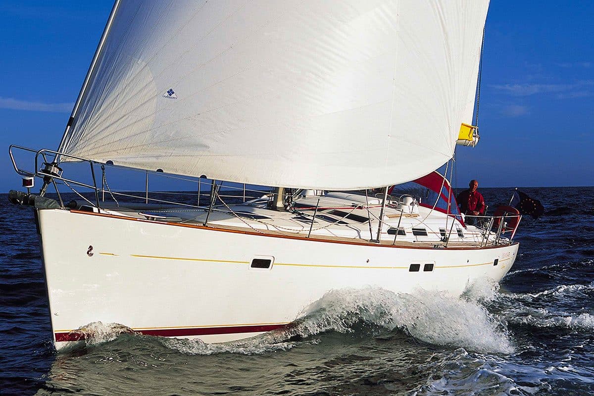 Oceanis Clipper 473 — available for charter