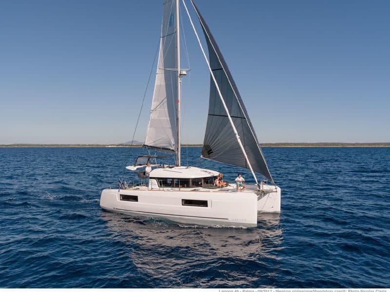 Lagoon 40 · Kasia — available for charter