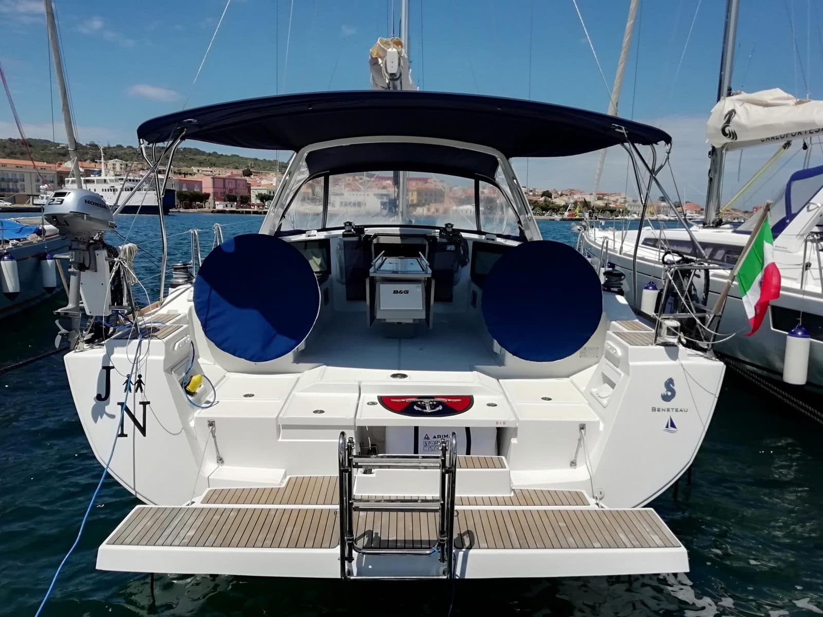 Oceanis 45 · JN — available for charter