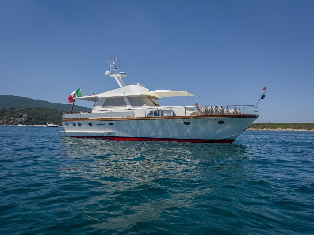 Mistral 59 · Quo Vadis — available for charter