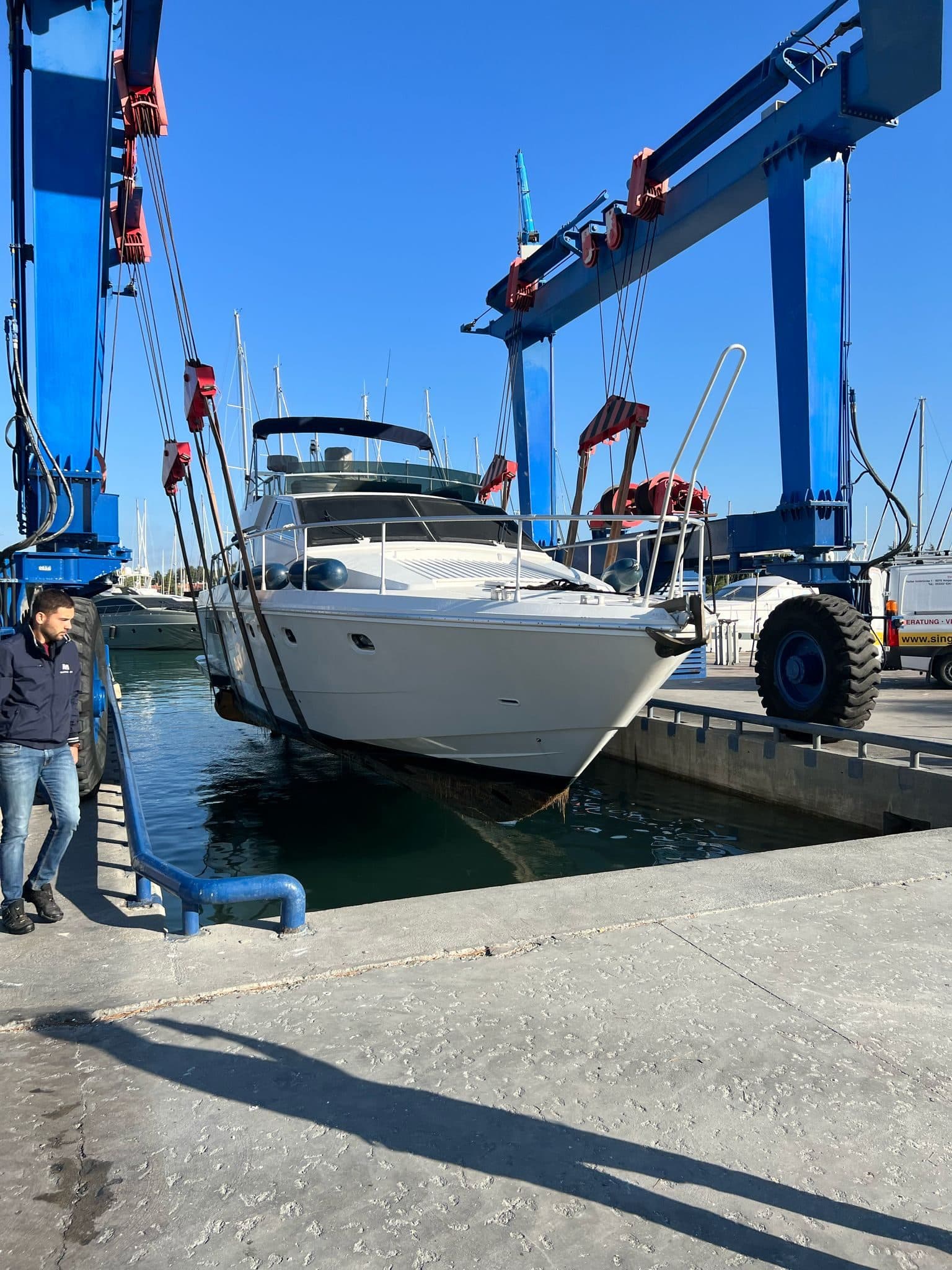 Ferretti Altura 52 S — image 3