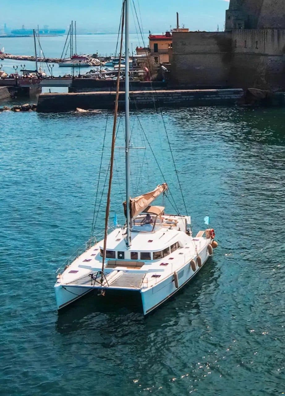 Lagoon 440 — image 3